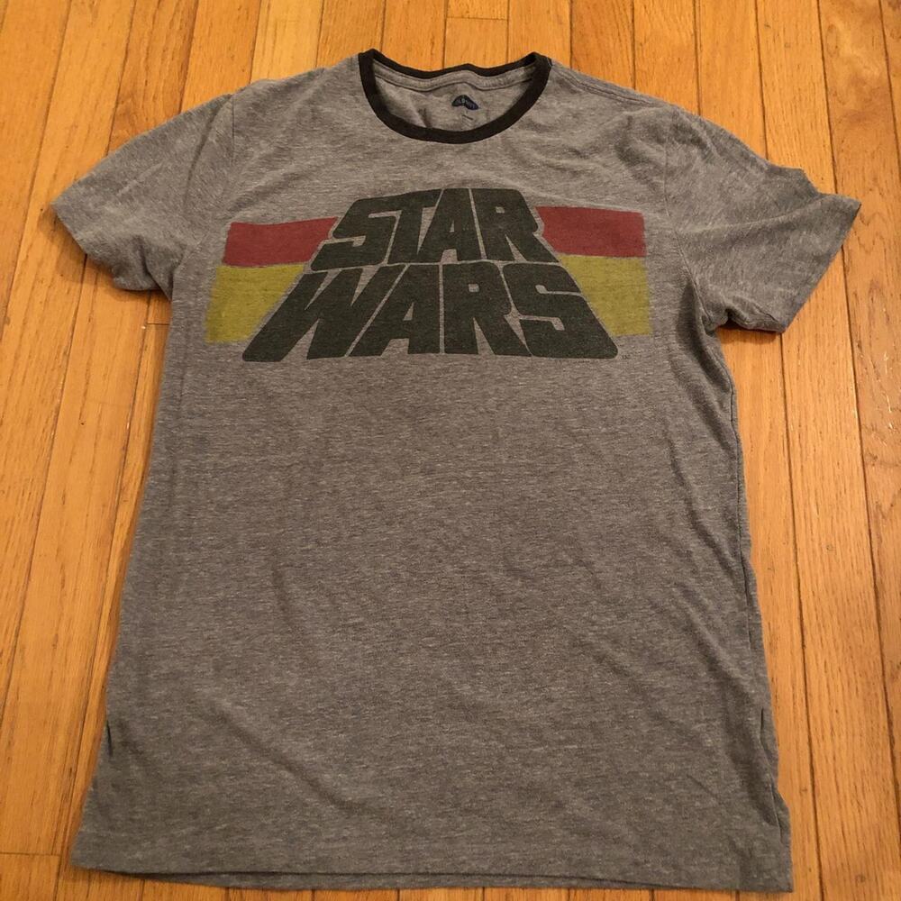 Old Navy Star Wars‎ Gray T-shirt - Size Small
